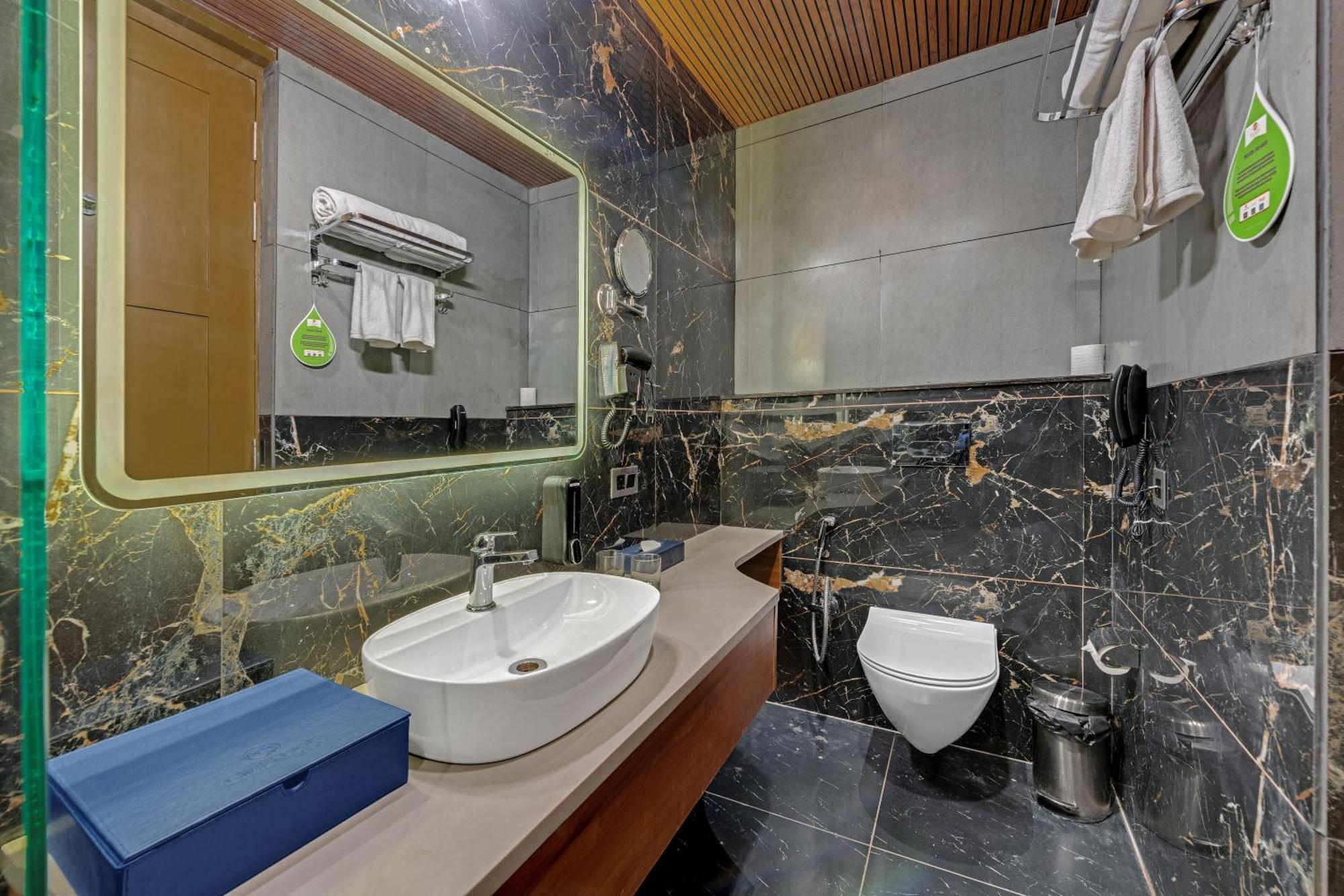 Click Collection Grand Gateway ורנאסי מראה חיצוני תמונה